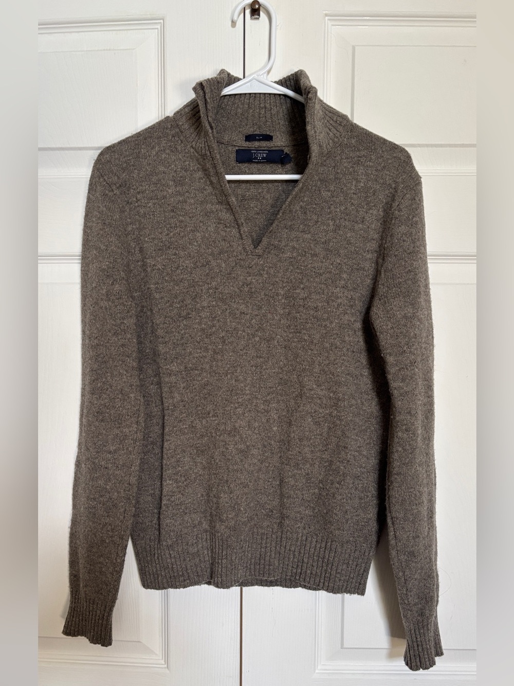 J.Crew Men’s Small Slim 100% Lambswool V-Neck Shawl Collar Sweater Gray
